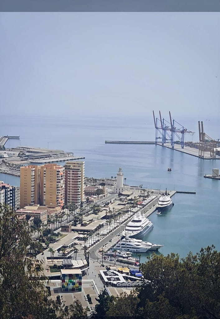 Malaga, port, puerta, holiday, holimade, Spain
